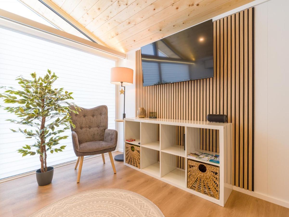 Chalet Stuhleckblick-Ferienhaus Direkt An Der Piste Und Mit Eigener Sauna シュピタール・アム・ゼンメリング エクステリア 写真